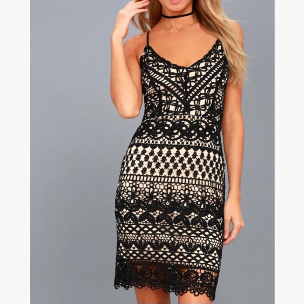 NWT Lulu’s Black Lace Dress